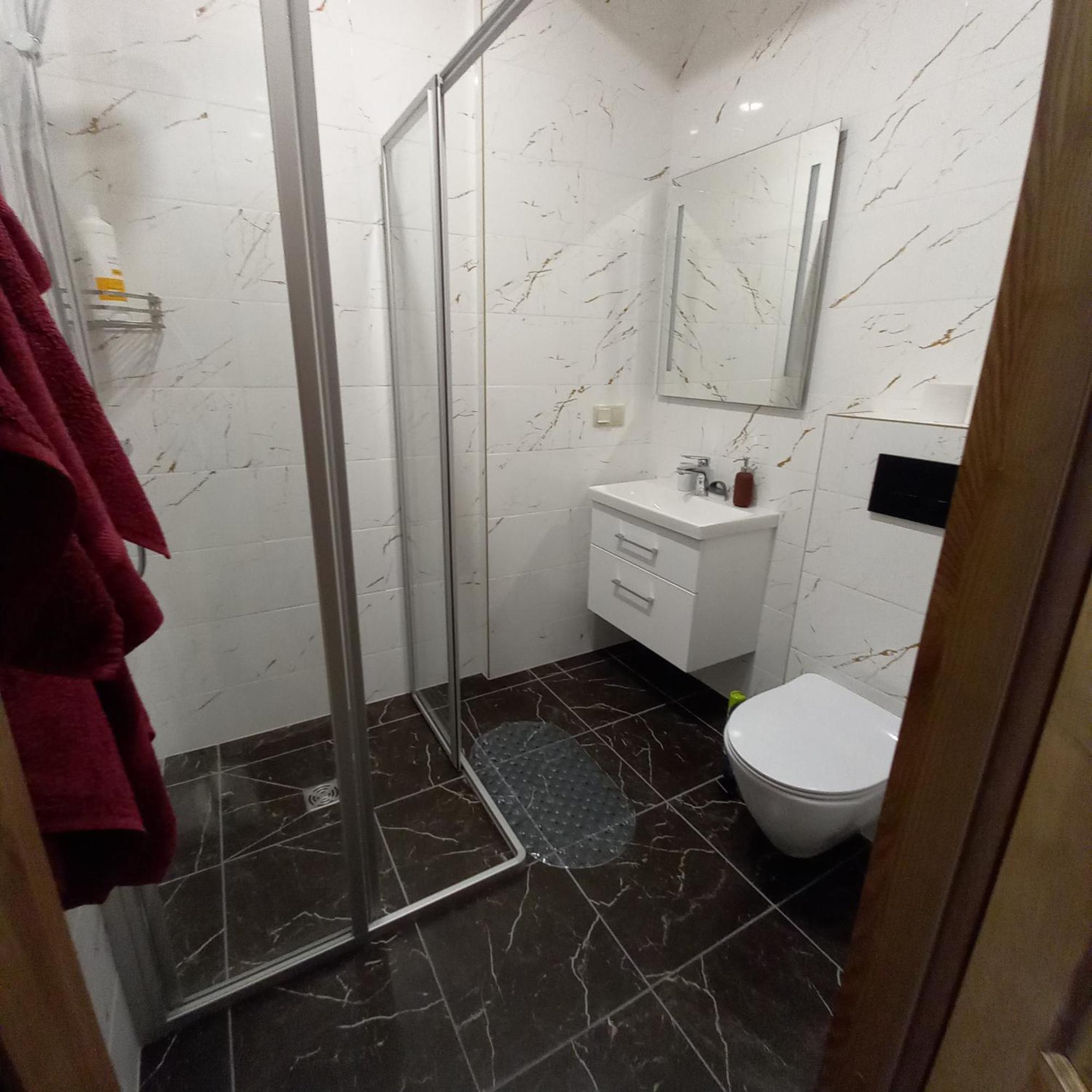 S Neries 19 Apartamentai Su Parkingu Siauliai  Room photo